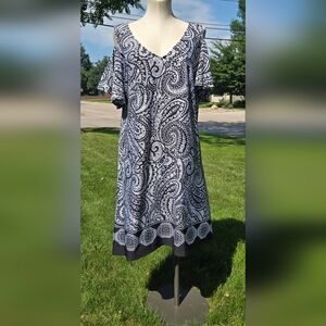 MSK Black and White Paisley Dress Cold Open Shoulder